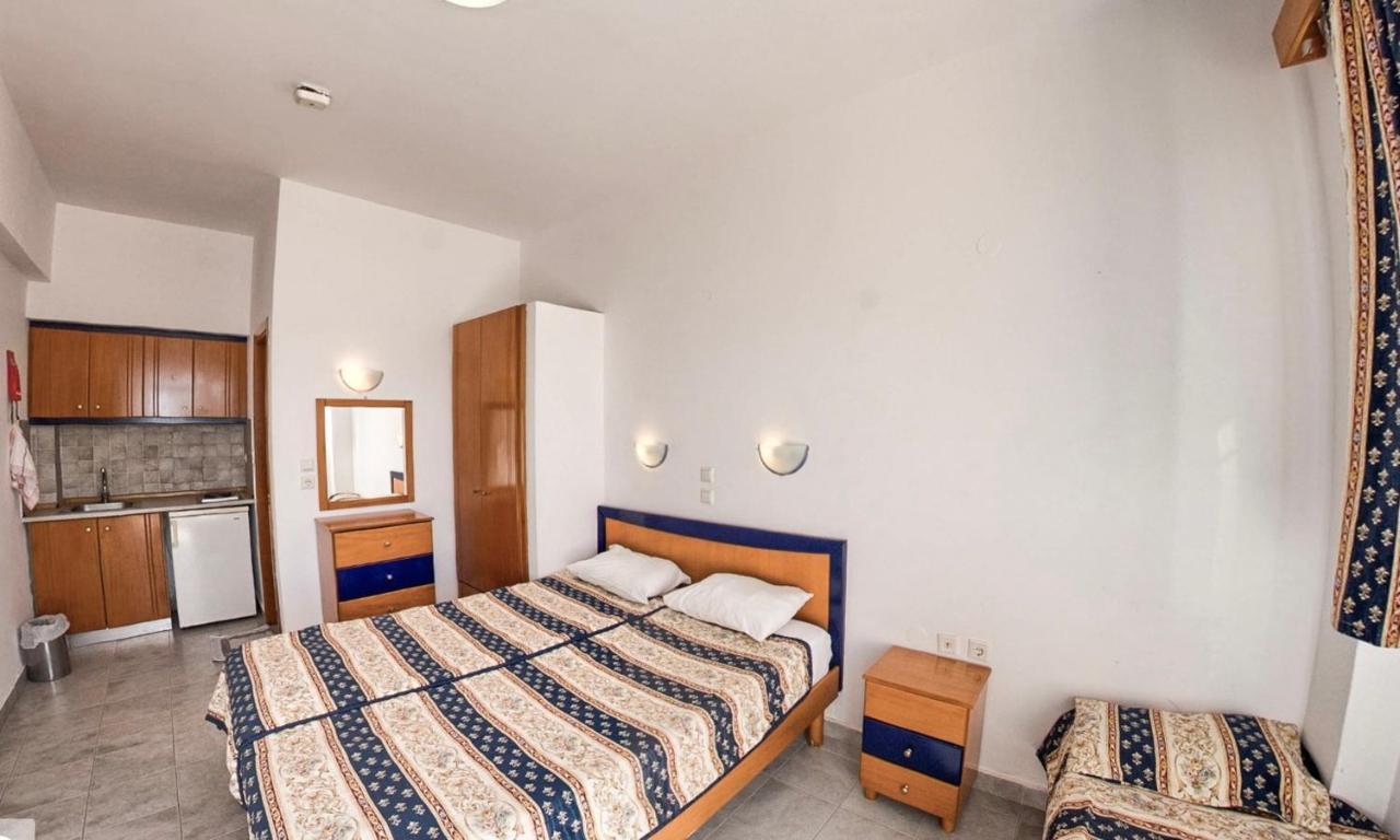 Coralli Apartments Pefki エクステリア 写真