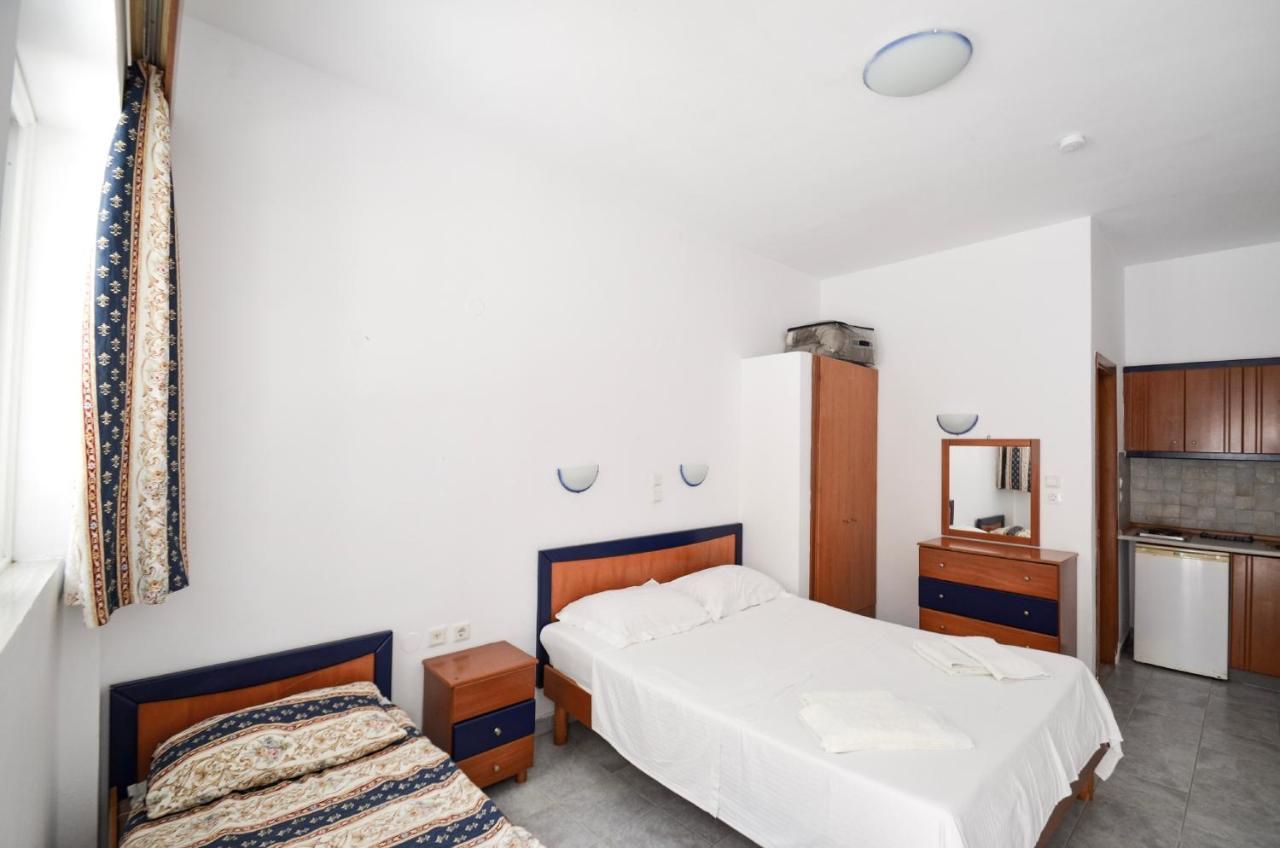 Coralli Apartments Pefki エクステリア 写真